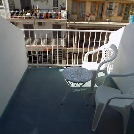 Hotel Maruja