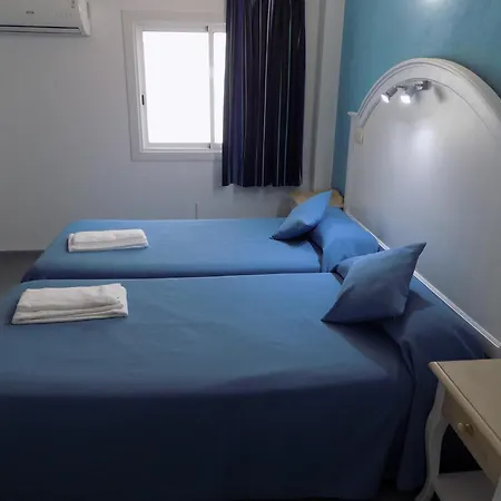 Hotel Maruja