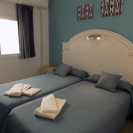 Hotel Maruja *